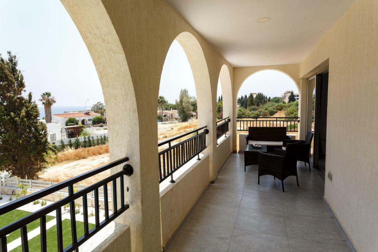 Coral Bay Sea Breeze Apartments - 3 Bedroom Apartment Peyia Exterior foto
